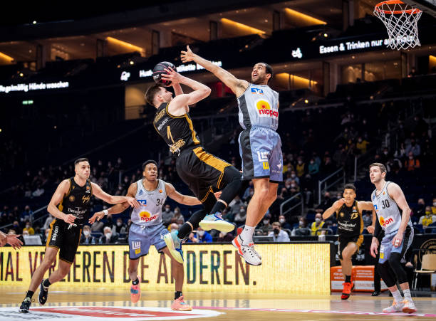 都是冲击冠 都是冲击冠